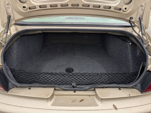 Used 2004 Buick Century Custom image 20