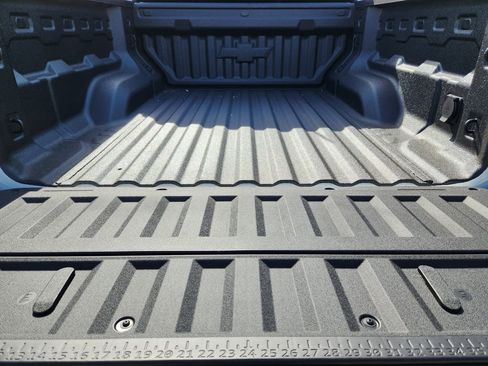 New 2026 Chevrolet Colorado ZR2 w/ Technology Package image 22