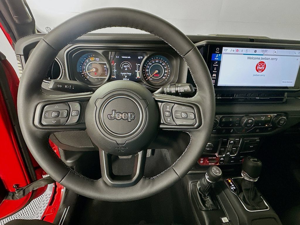 Used 2026 Jeep Wrangler Unlimited Rubicon AWD/4WD image 11
