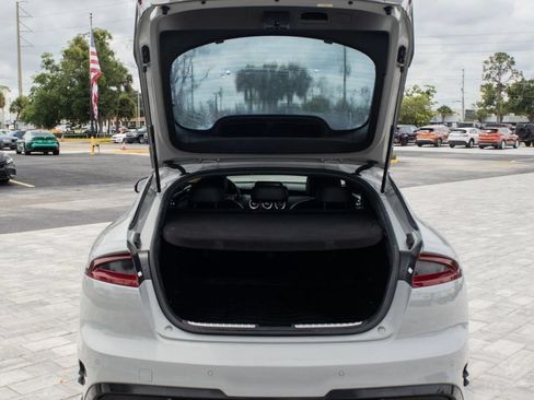 Used 2018 Kia Stinger GT1 AWD/4WD image 7