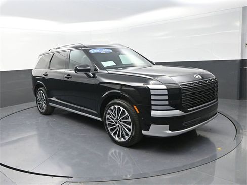New 2026 Hyundai Palisade Calligraphy image 2