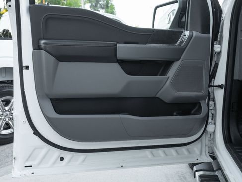 Used 2024 Ford F150 XLT w/ Mobile Office Package image 31