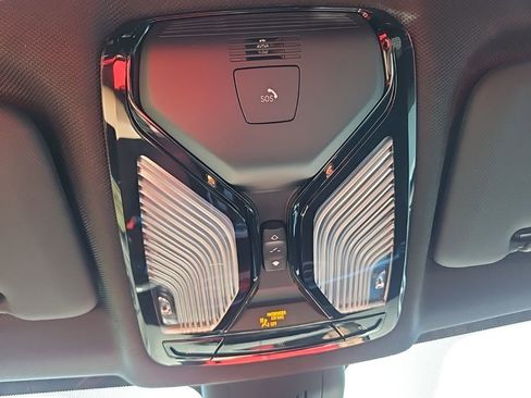 Used 2023 BMW X5 sDrive40i w/ Premium Package image 20