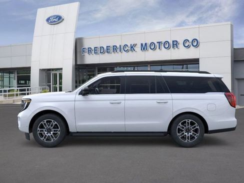 New 2025 Ford Expedition Max Active image 3