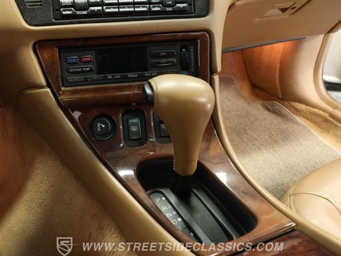 Used 1994 Lincoln Mark VIII image 39