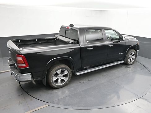 Used 2019 RAM 1500 Laramie AWD/4WD image 13