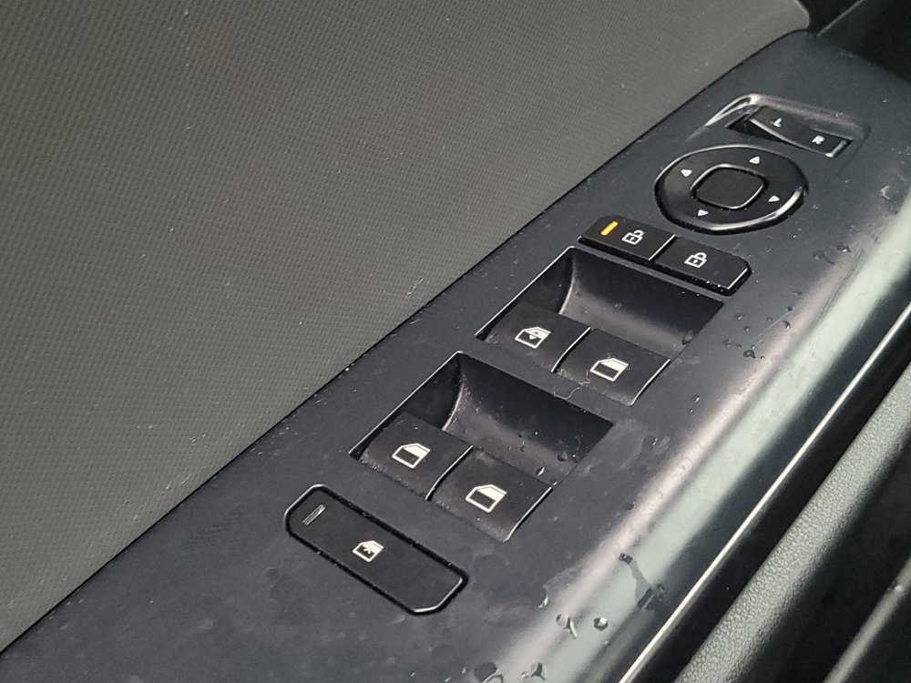 Used 2025 Kia K4 FWD image 27