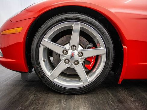 Used 2008 Chevrolet Corvette Convertible w/ Preferred Equipment Group RWD image 37
