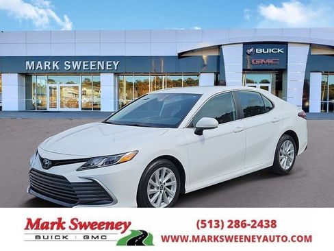 Used 2023 Toyota Camry LE FWD image 1