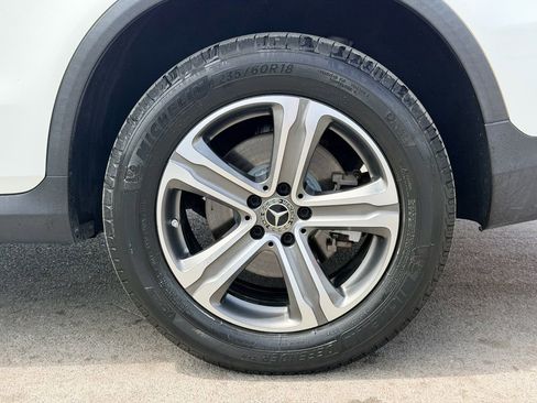 Used 2018 Mercedes-Benz GLC 300 image 30