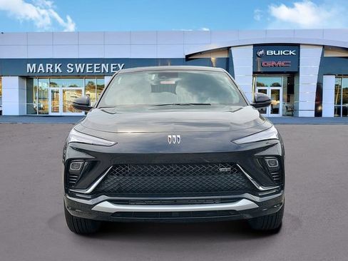 New 2026 Buick Envista Sport Touring w/ Convenience I Package FWD image 2