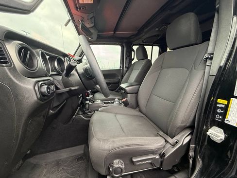 Used 2021 Jeep Wrangler Unlimited Sport AWD/4WD image 22
