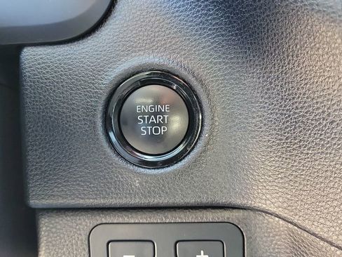 Used 2025 Toyota Tundra SR5 w/ SR5 Premium Package AWD/4WD image 24