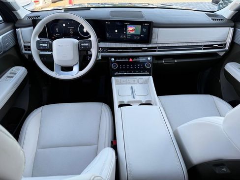 Used 2024 Hyundai Santa Fe Calligraphy image 14
