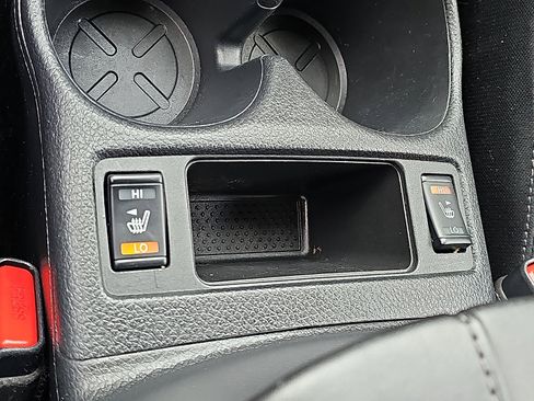 Used 2018 Nissan Rogue SV image 22