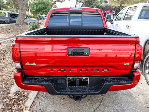 Certified 2023 Toyota Tacoma SR image 10