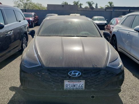 Used 2020 Hyundai Sonata SE w/ Cargo Package FWD image 2