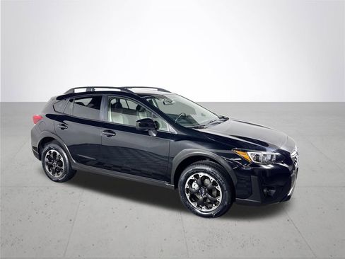 Used 2023 Subaru Crosstrek 2.0i Premium w/ Popular Package #3 image 4