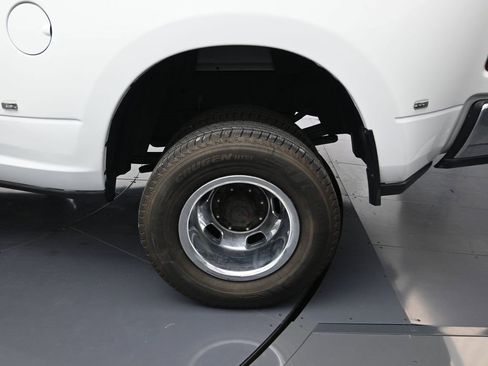 Used 2024 RAM 3500 Big Horn image 9