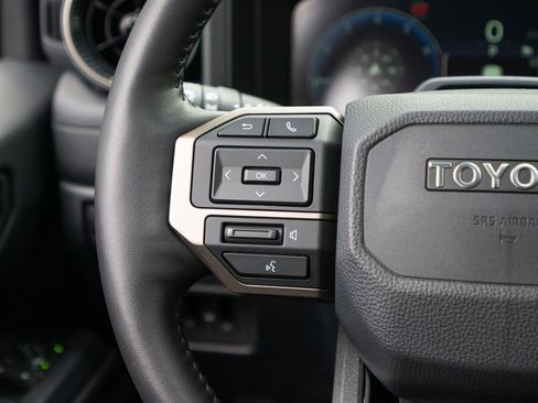 Used 2025 Toyota Land Cruiser w/ Premium Package image 20