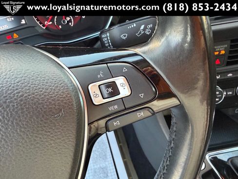 Used 2019 Volkswagen Jetta SE image 26