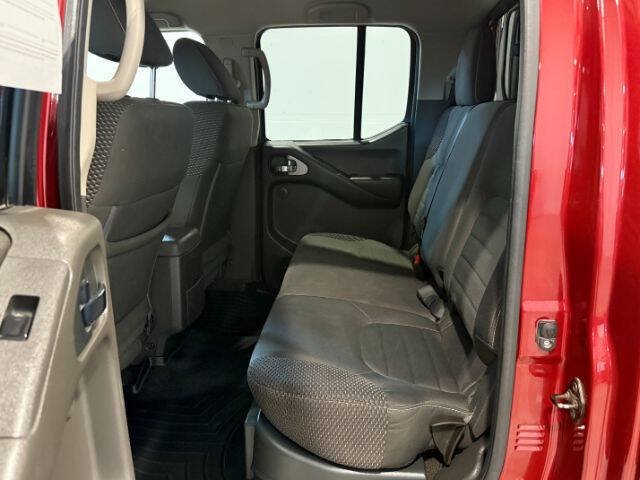 Used 2016 Nissan Frontier PRO-4X AWD/4WD image 17