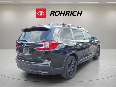 Used 2023 Subaru Ascent Onyx Edition Limited image 5
