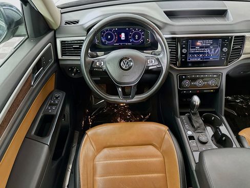 Used 2019 Volkswagen Atlas SEL Premium image 24