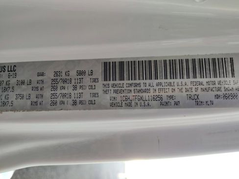 Used 2020 Jeep Gladiator Overland image 21