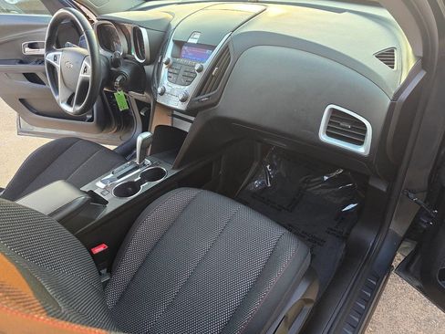 Used 2011 Chevrolet Equinox LT image 23
