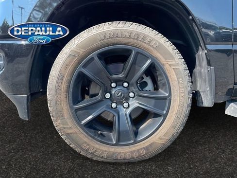 Used 2022 RAM 1500 Big Horn AWD/4WD image 18