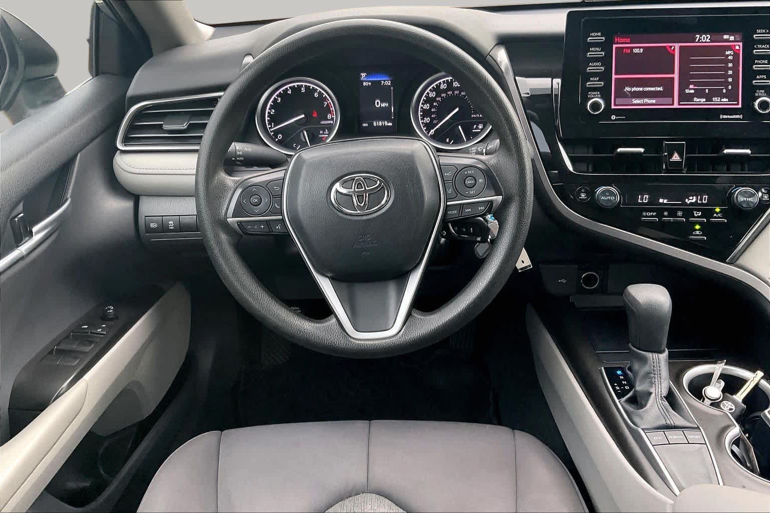 Used 2024 Toyota Camry LE FWD image 6
