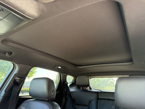 Used 2023 Chevrolet Blazer RS w/ Driver Confidence II Package FWD image 23