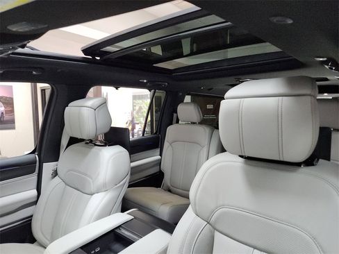 New 2026 Jeep Grand Wagoneer L Summit image 22