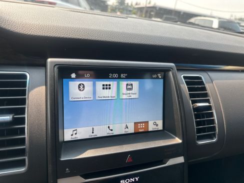 Used 2019 Ford Flex Limited AWD/4WD image 14