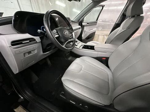 Used 2023 Hyundai Palisade SEL w/ Premium Package AWD/4WD image 18
