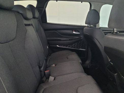 Used 2019 Hyundai Santa Fe SEL FWD image 19
