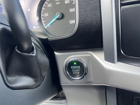 Certified 2023 Ford F150 XLT w/ Equipment Group 302A High image 27