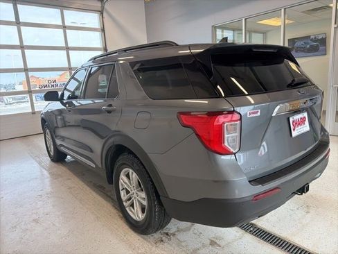 Used 2021 Ford Explorer XLT w/ Class III Trailer Tow Package image 5