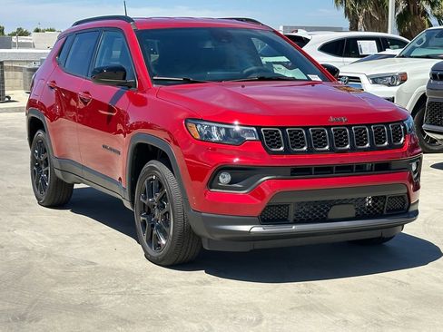New 2026 Jeep Compass Latitude AWD/4WD image 10