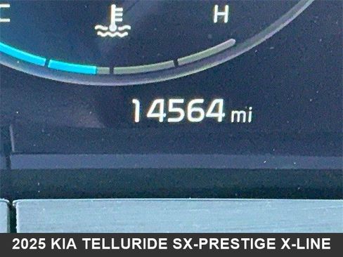 Certified 2025 Kia Telluride SX Prestige X-Line image 30