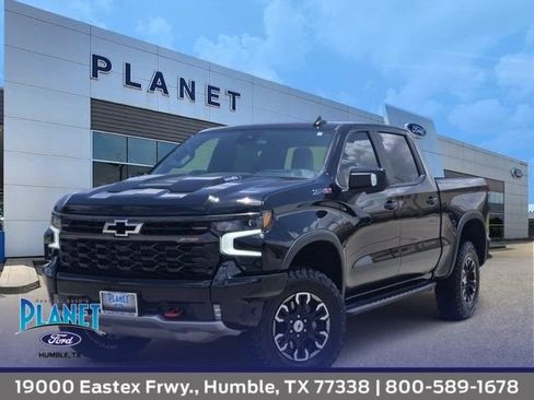 Used 2024 Chevrolet Silverado 1500 ZR2 w/ Technology Package AWD/4WD image 1