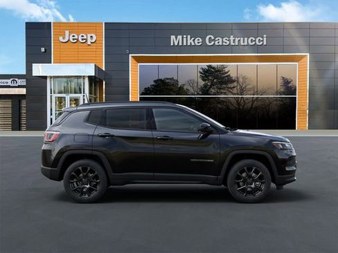 New 2026 Jeep Compass Latitude AWD/4WD image 21