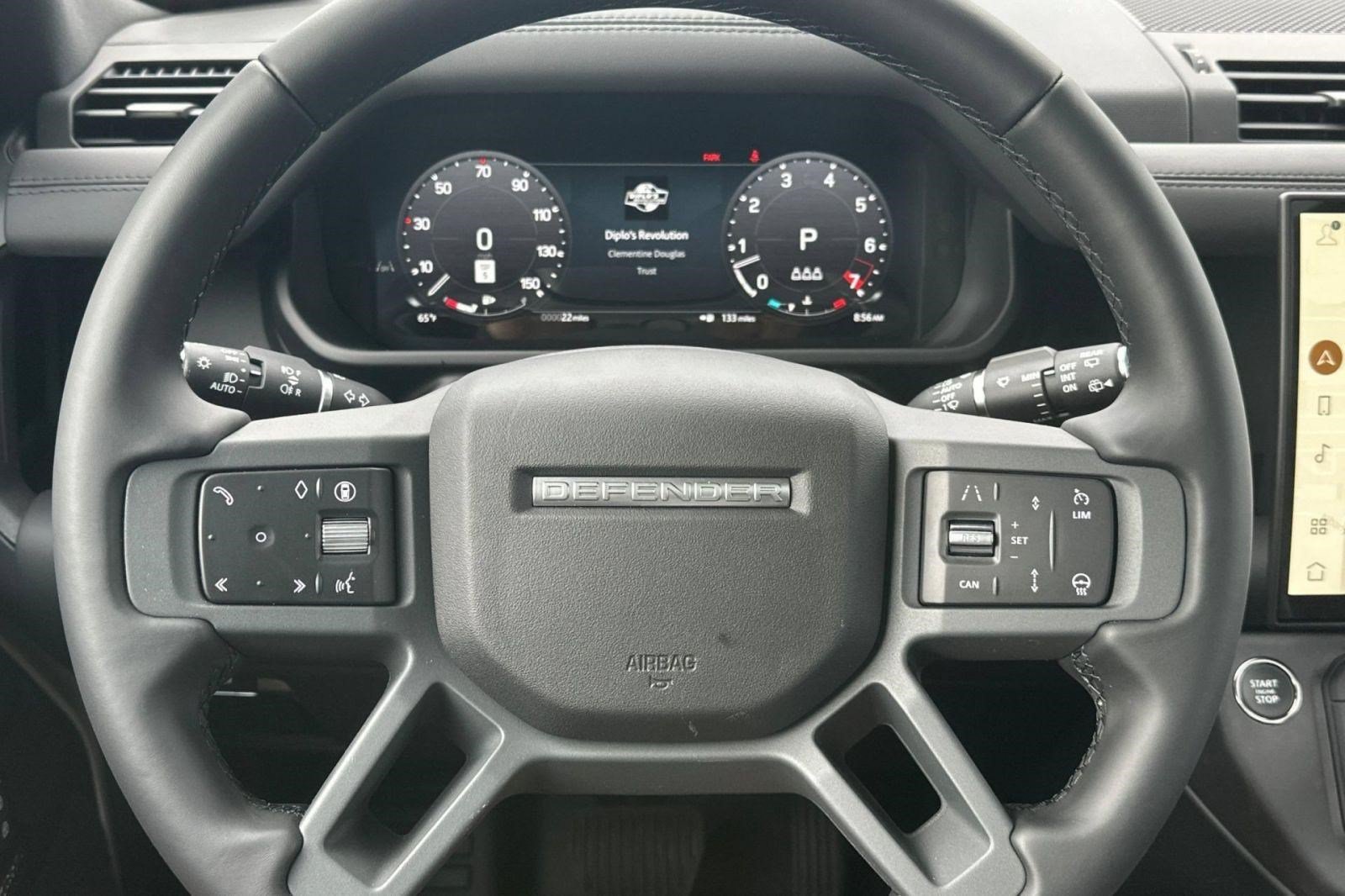 New 2026 Land Rover Defender 110 X-Dynamic SE AWD/4WD image 11