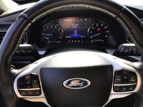 Certified 2023 Ford Explorer XLT w/ Equipment Group 202A image 16