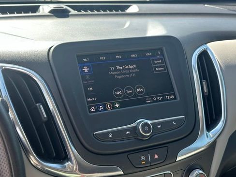 Used 2022 Chevrolet Equinox LS image 8