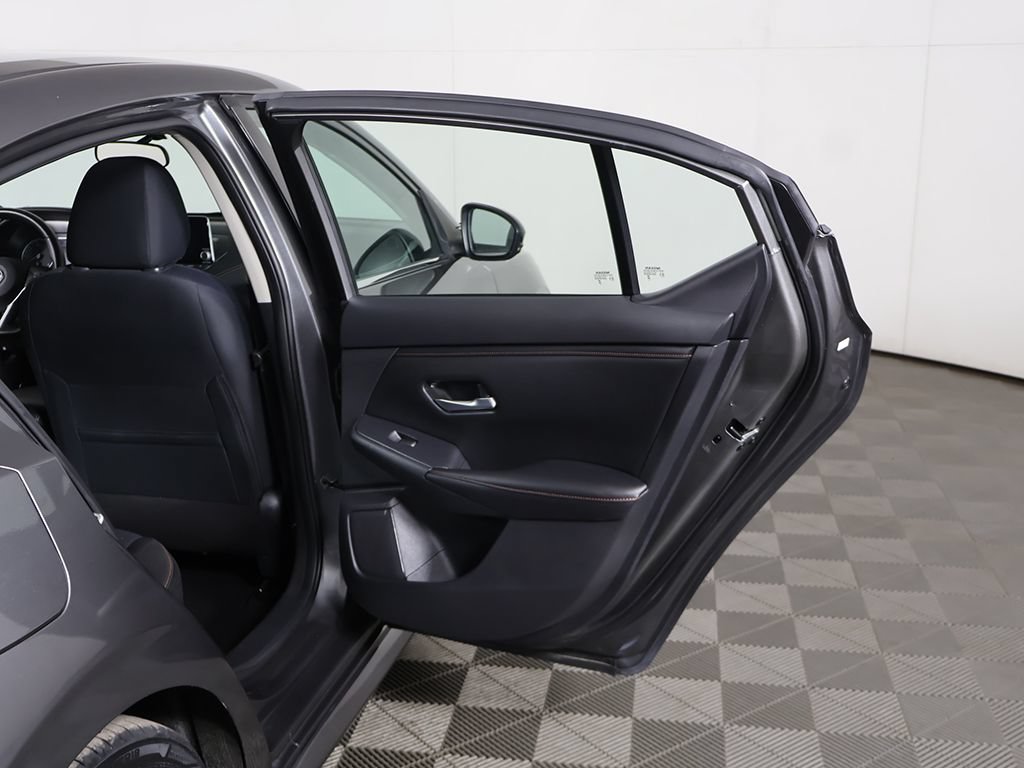 Used 2023 Nissan Sentra SR FWD image 19