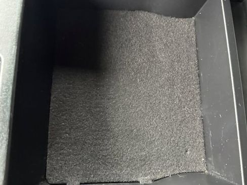 Used 2020 Ford F150 XLT image 32