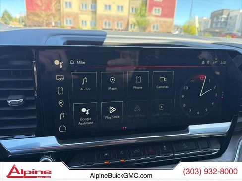 Used 2024 GMC Sierra 1500 SLT image 6