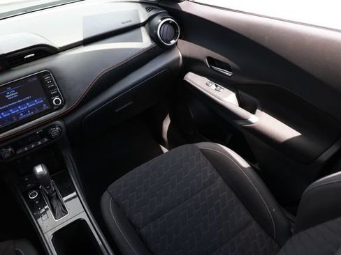 Used 2021 Nissan Kicks SV FWD image 25